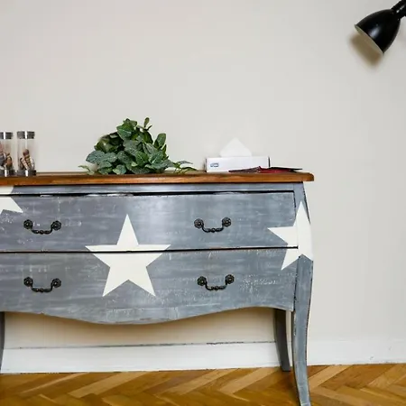 Homestay Cosy In Residential Part Of Copenhagen, With Free Street Parking And Shared Bathroom